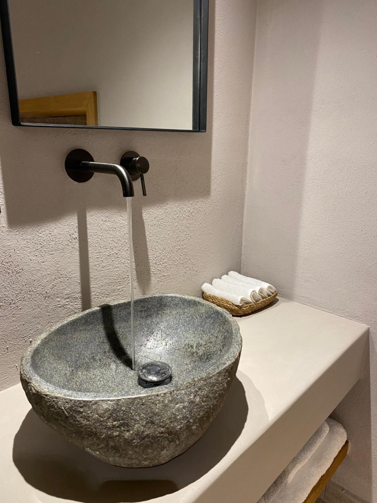 Ej Boutique Suites Milina Dış mekan fotoğraf