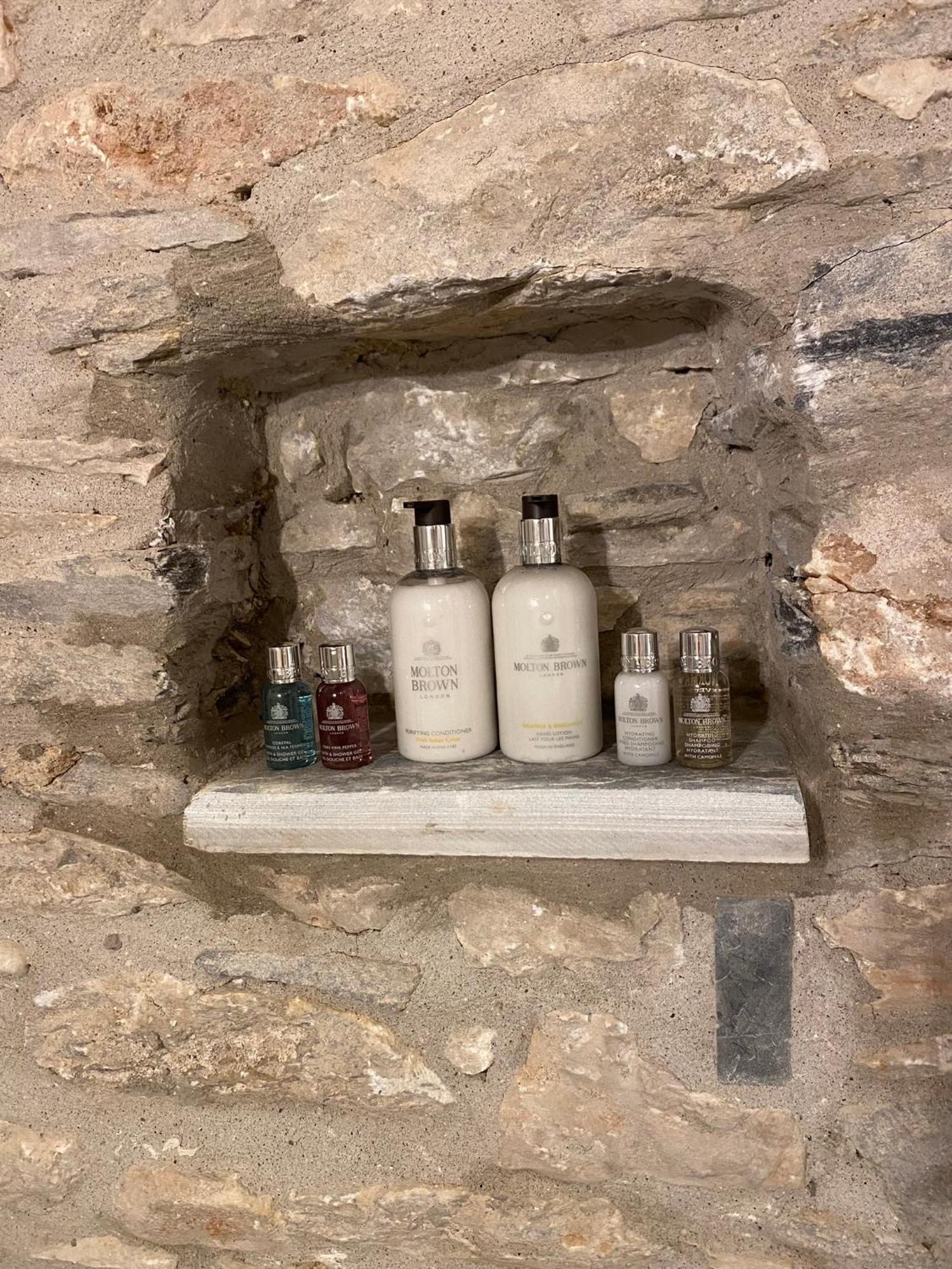 Ej Boutique Suites Milina Dış mekan fotoğraf
